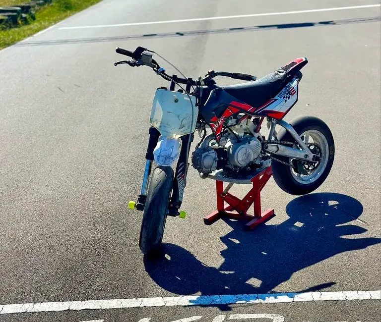 945b7a95 3153 4e13 9525 61780da8d128 1 105 c